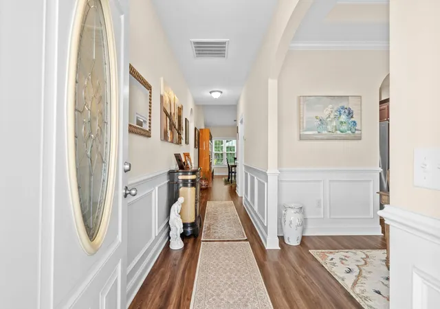 Photo 3 of Single family home for sale at 105 Barons Blf Dr, Conway, SC 29526 | MLS# 2621484 | Listing updated on 2026-08-31