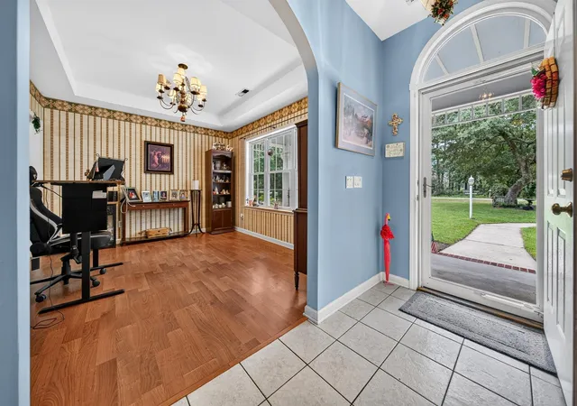 Photo 5 of Single family home for sale at 466 Old Plantation Dr, Pawleys Island, SC 29585 | MLS# 2621498 | Listing updated on 2026-08-31