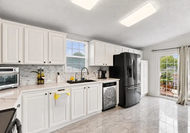 Photo 2 of Manufactured home for sale at 6284 Donahue Dr, Conway, SC 29527 | MLS# 2621508 | Listing updated on 2026-08-31