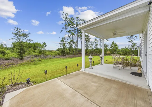 Photo 2 of Single family home for sale at 220 Averyville Dr, Conway, SC 29526 | MLS# 2621513 | Listing updated on 2026-08-31