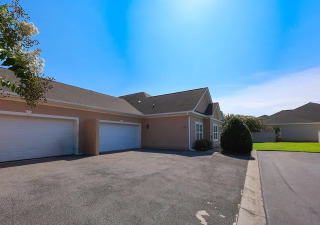 Photo 2 of Townhouse for sale at 1457 Saint Thomas Cir #F-3, Myrtle Beach, SC 29577 | MLS# 2621523 | Listing updated on 2026-08-31