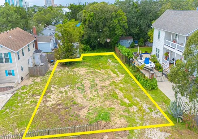 Photo 4 of Land for sale at 403 4th Avenue N, Myrtle Beach, SC 29577 | MLS# 2621527 | Listing updated on 2026-08-31