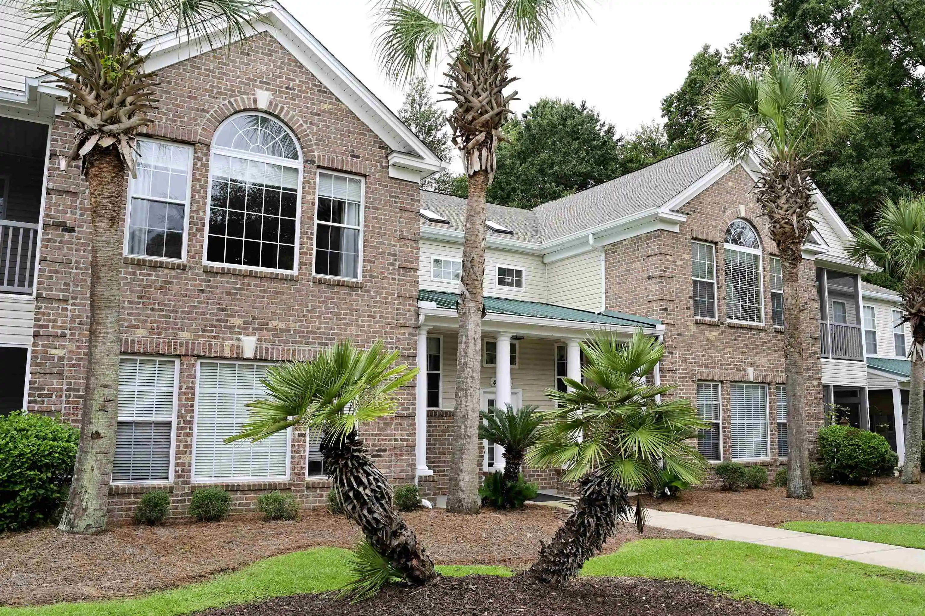 Listing Photo 1 - Condo for sale in 4437 Lady Banks Ln located at 4437 Lady Banks Ln, Murrells Inlet, SC 29576 - Unit #A-2