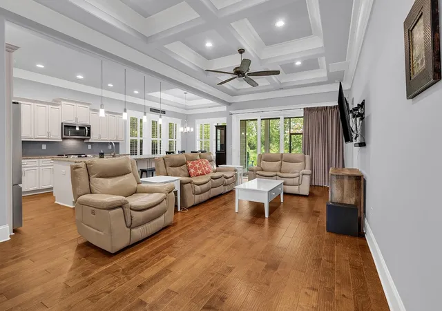 Photo 3 of Sale Pending at 1221 E Isle Of Palms Ave, Myrtle Beach, SC 29579 | MLS# 2621573 | Listing updated on 2026-10-04