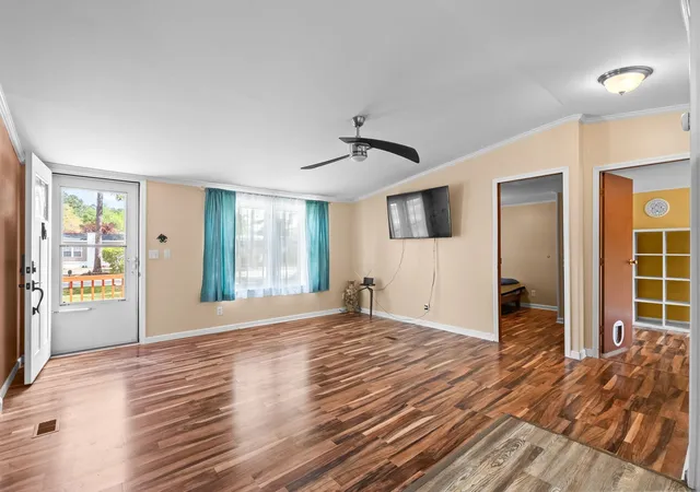 Photo 4 of Manufactured home for sale at 425 Sand Hl Dr, Conway, SC 29526 | MLS# 2621579 | Listing updated on 2026-09-01