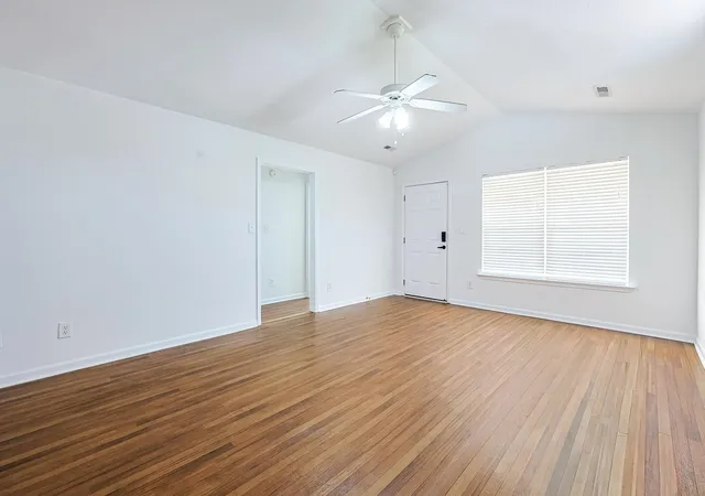 Photo 3 of Single family home for sale at 320 Sean River Rd, Conway, SC 29526 | MLS# 2622745 | Listing updated on 2026-09-26