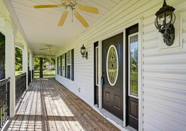 Photo 3 of Single family home for sale at 1850 Pitch Landing Rd, Conway, SC 29527 | MLS# 2622748 | Listing updated on 2026-09-18