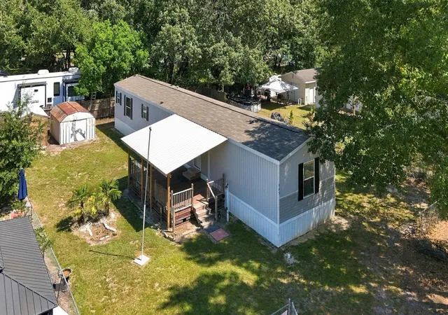 Photo 2 of Manufactured home for sale at 565 Summer Dr, Conway, SC 29526 | MLS# 2622776 | Listing updated on 2026-09-30