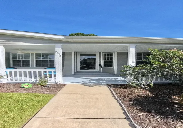 Photo 3 of Manufactured home for sale at 5032 Guendalose Ct, Conway, SC 29526 | MLS# 2622840 | Listing updated on 2026-10-04
