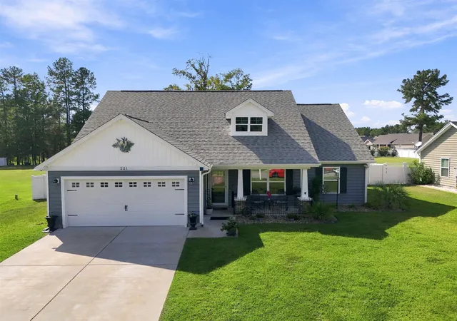 Photo 2 of Single family home for sale at 221 Penn Cir, Aynor, SC 29544 | MLS# 2622936 | Listing updated on 2026-10-09