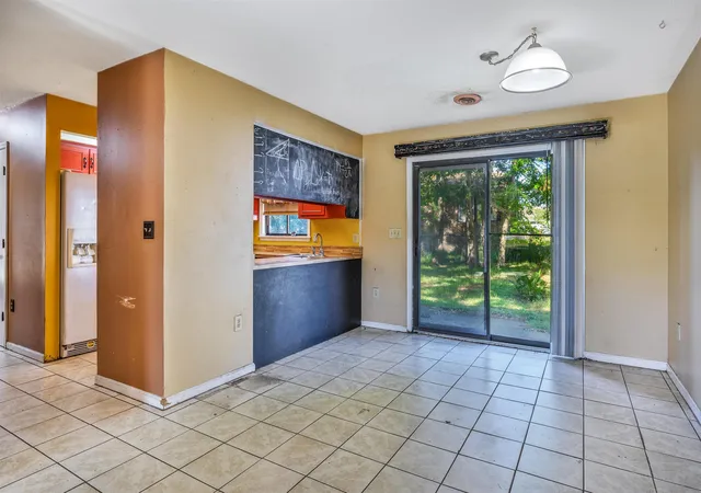 Photo 3 of Single family home for sale at 1019 Belle Dr, North Myrtle Beach, SC 29582 | MLS# 2622937 | Listing updated on 2026-10-02