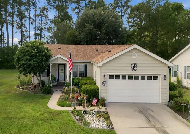 Photo 1 of Manufactured home for sale at 104 Lakeside Xing Dr, Conway, SC 29526 | MLS# 2622948 | Listing updated on 2026-09-21