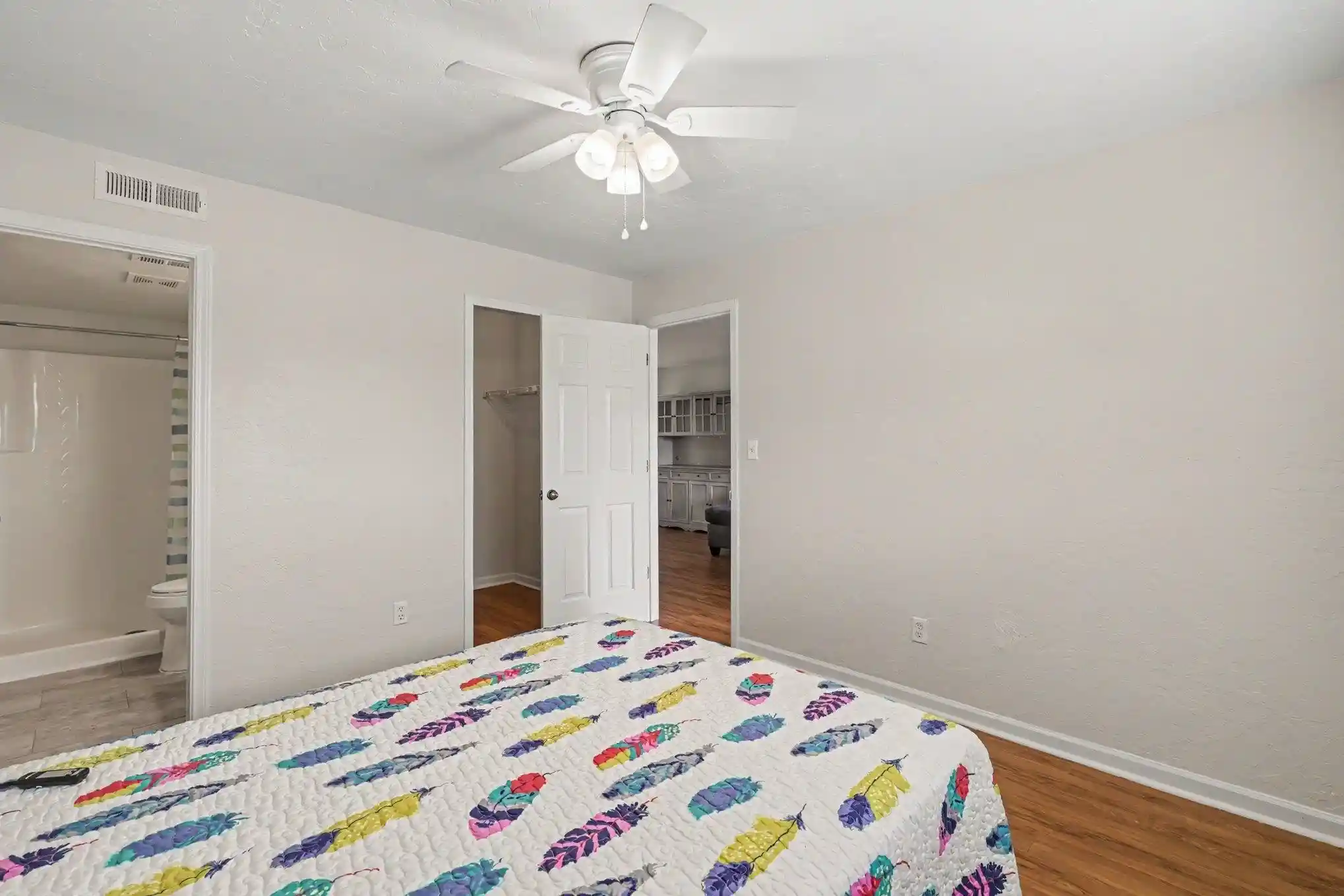 Listing Photo 2 - Condo for sale in 1101 2Nd Ave N located at 1101 2Nd Ave N, Myrtle Beach, SC 29575 - Unit #1008