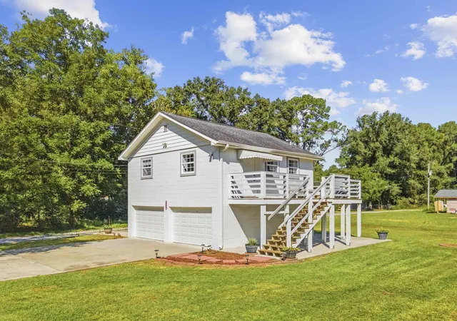 Photo 2 of Single family home for sale at 7348 Highmarket St, Georgetown, SC 29440 | MLS# 2623119 | Listing updated on 2026-10-07