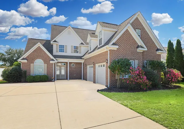 Photo 1 of Sale Pending at 1039 University Forest Dr, Conway, SC 29526 | MLS# 2623145 | Listing updated on 2026-10-02