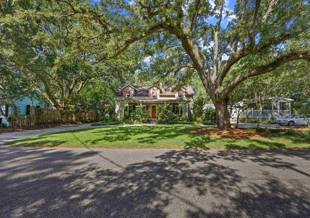 Photo 3 of Sale Pending at 554 Blockade Dr, Pawleys Island, SC 29585 | MLS# 2623159 | Listing updated on 2026-09-27