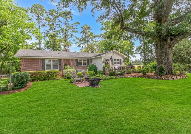 Photo 2 of Single family home for sale at 341 Retired Ave, Marion, SC 29571 | MLS# 2623209 | Listing updated on 2026-09-19