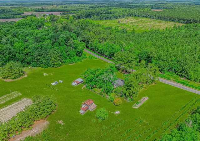 Photo 3 of Single family home for sale at 341 Retired Ave, Marion, SC 29571 | MLS# 2623209 | Listing updated on 2026-09-19