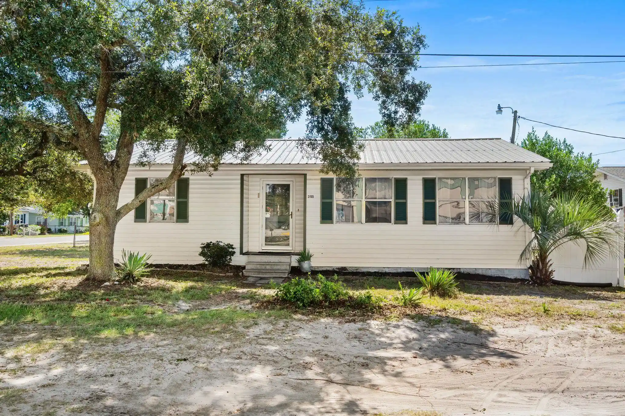 Photo 1 of Single family home for sale at 2705 Madison Dr, North Myrtle Beach, SC 29582 | MLS# 2623232 | Listing updated on 2026-10-25