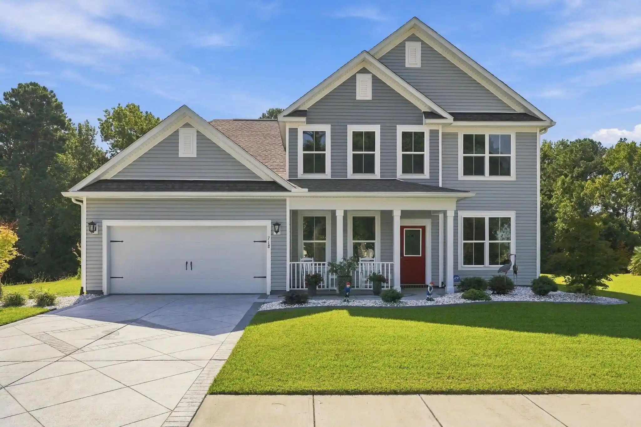 Photo 1 of Single family home for sale at 718 Hickman St, Myrtle Beach, SC 29575 | MLS# 2623273 | Listing updated on 2026-10-20