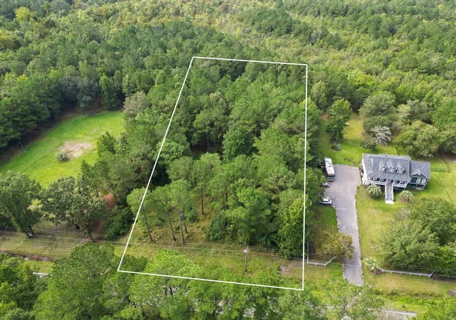 Photo 1 of Land for sale at 2108 Lees Landing Cir, Conway, SC 29526 | MLS# 2623350 | Listing updated on 2026-09-21