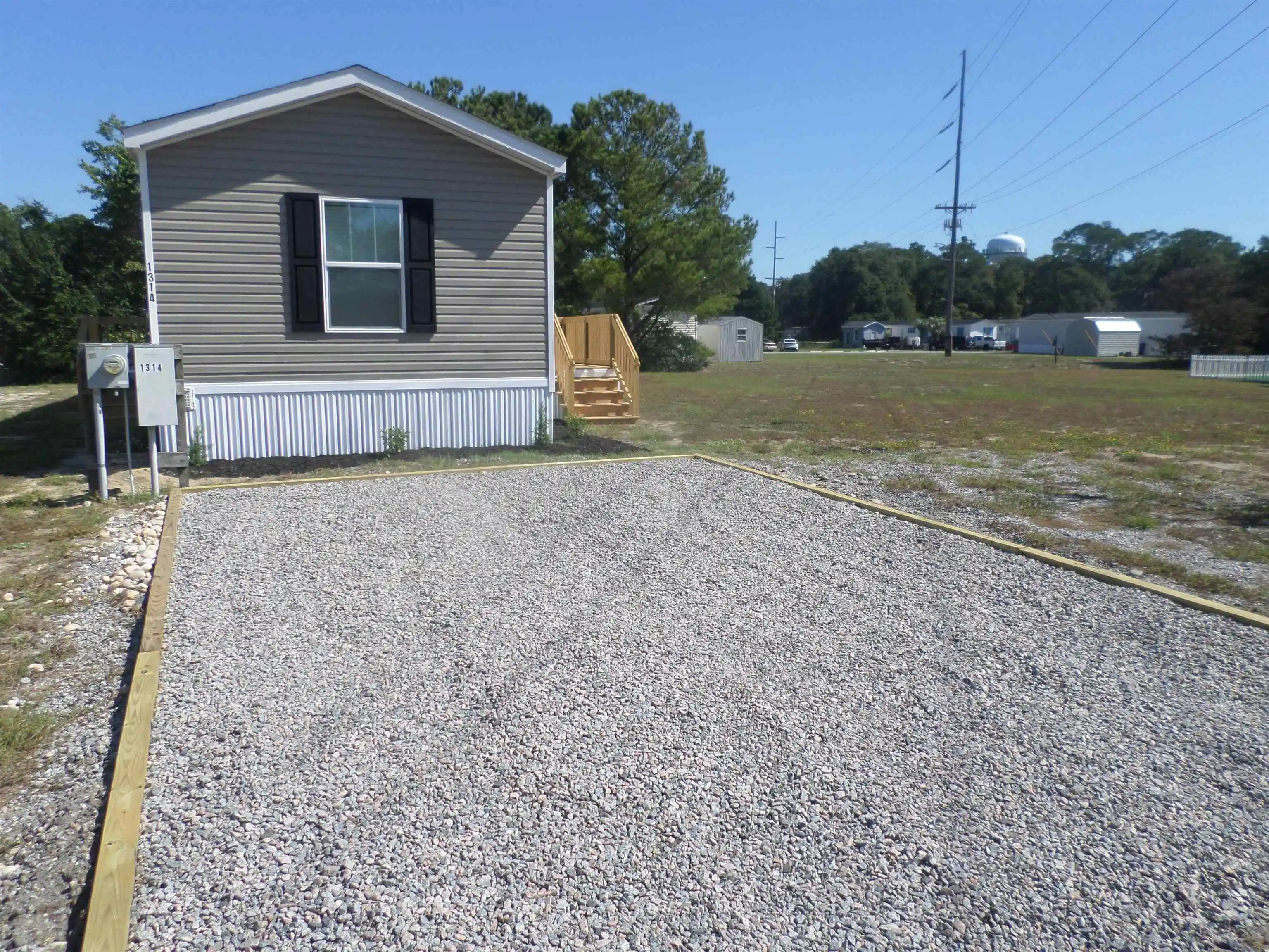 Photo 1 of Manufactured home for sale at 1314 Seagull Blvd, North Myrtle Beach, SC 29582 | MLS# 2623367 | Listing updated on 2026-10-14