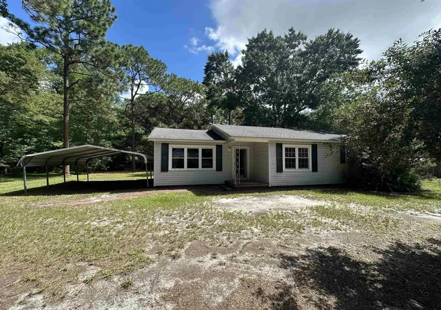 Photo 1 of Single family home for sale at 908 Lakeside Dr, Georgetown, SC 29440 | MLS# 2623430 | Listing updated on 2026-09-22