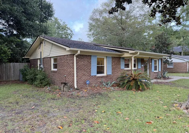Photo 2 of Sale Pending at 624 16th Avenue S, Surfside Beach, SC 29575 | MLS# 2623469 | Listing updated on 2026-09-25