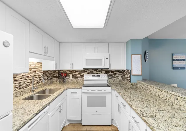 Photo 4 of Condo for sale at 5511 N Ocean Blvd #302, Myrtle Beach, SC 29577 | MLS# 2623528 | Listing updated on 2026-09-24