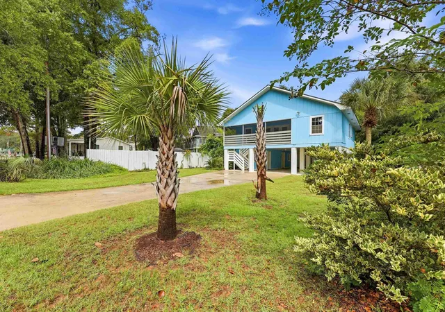 Photo 1 of Single family home for sale at 77 Channel Blf Ave, Pawleys Island, SC 29585 | MLS# 2623573 | Listing updated on 2026-09-29