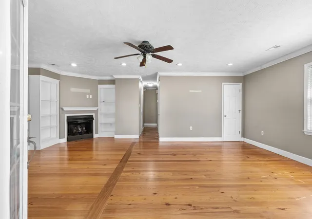 Photo 2 of Single family home for sale at 722 1st Avenue N, Surfside Beach, SC 29575 | MLS# 2623586 | Listing updated on 2026-09-29