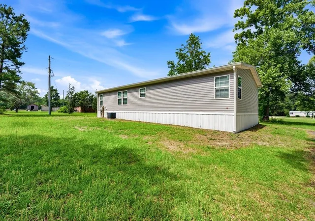 Photo 3 of Manufactured home for sale at 4185 Still Pond Rd, Conway, SC 29526 | MLS# 2623594 | Listing updated on 2026-09-24