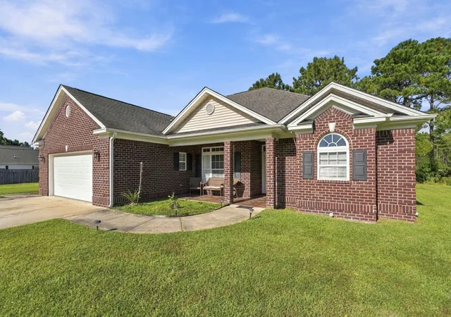 Photo 4 of Single family home for sale at 181 Winningham Ln, Myrtle Beach, SC 29588 | MLS# 2623744 | Listing updated on 2026-10-02