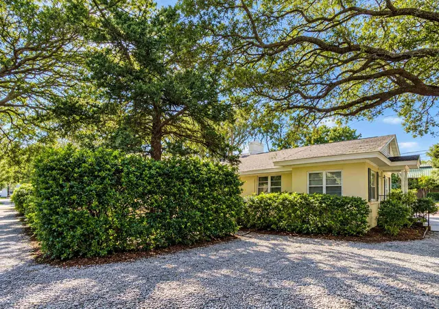Photo 4 of Single family home for sale at 3500 N Kings Hwy, Myrtle Beach, SC 29577 | MLS# 2623815 | Listing updated on 2026-10-27