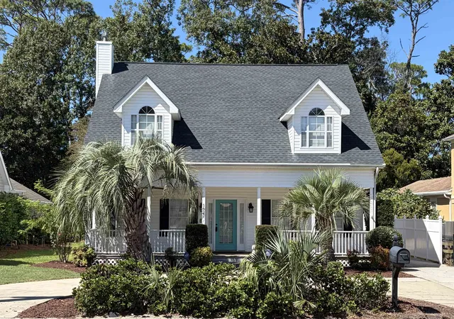 Photo 1 of Single family home for sale at 5607 N Kings Hwy, Myrtle Beach, SC 29577 | MLS# 2623867 | Listing updated on 2026-09-29