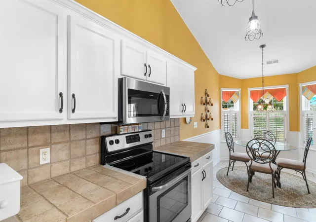 Photo 3 of Single family home for sale at 636 Pepperbush Dr, Myrtle Beach, SC 29579 | MLS# 2624021 | Listing updated on 2026-09-30