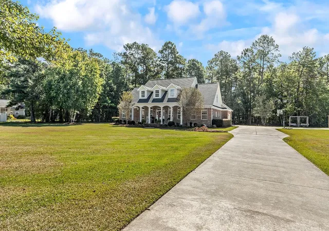 Photo 2 of Single family home for sale at 1622 Norris Rd, Conway, SC 29526 | MLS# 2624064 | Listing updated on 2026-09-30
