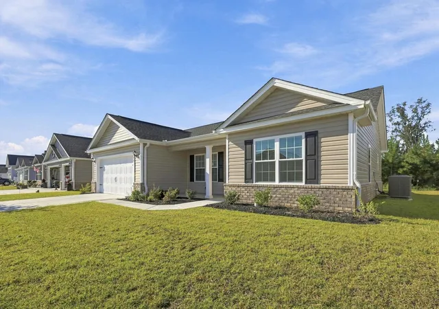 Photo 3 of Single family home for sale at 960 Woodside Dr, Conway, SC 29526 | MLS# 2624073 | Listing updated on 2026-09-30