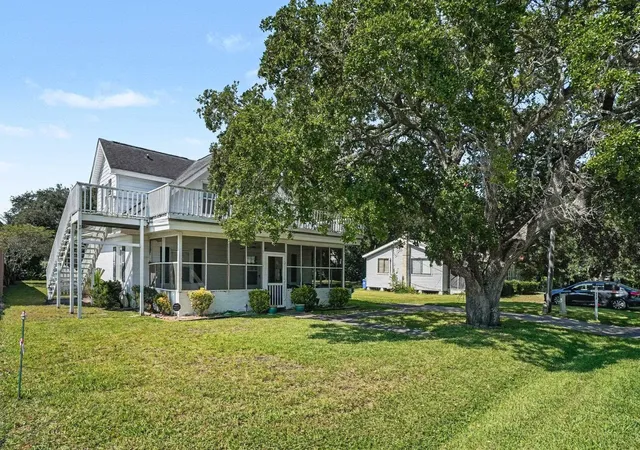 Photo 2 of Sale Pending at 113 N 9th Avenue, Surfside Beach, SC 29575 | MLS# 2624095 | Listing updated on 2026-10-01