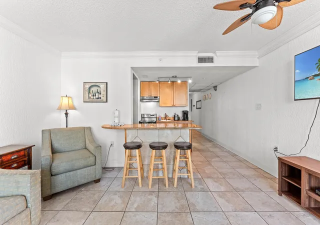 Listing Photo 5 - Condo for sale in building located at 2310 N Ocean Blvd, Myrtle Beach, SC 29577 - Unit #708