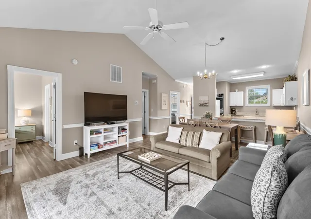 Listing Photo 3 - Condo for sale in building located at 4655 Wild Iris Dr, Myrtle Beach, SC 29577 - Unit #41-303