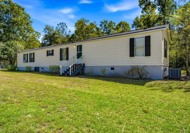 Manufactured home for sale at 1141 White Oak Ln, Galivants Ferry, SC 29544 | MLS# 2624169
