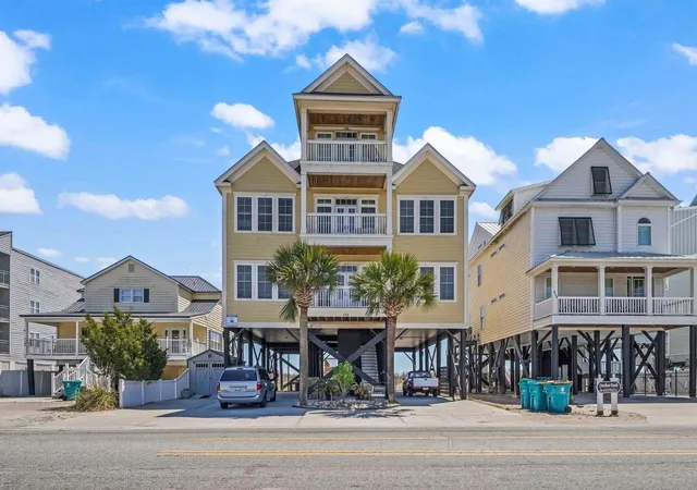 Photo 1 of Mansion for sale at 132 N Waccamaw Dr, Murrells Inlet, SC 29576 | MLS# 2624211 | Listing updated on 2026-10-01