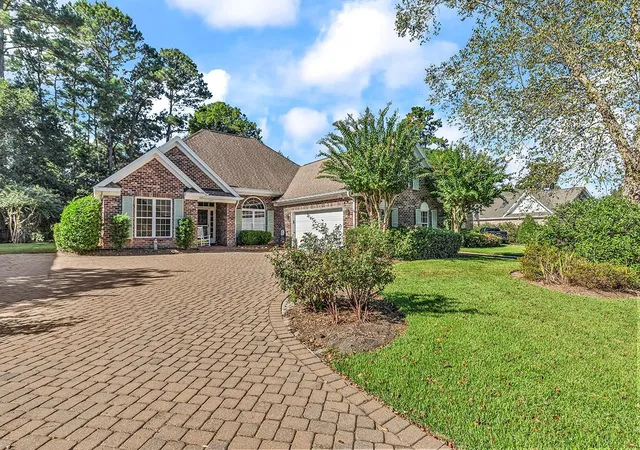 Photo 2 of Single family home for sale at 205 Berwick Dr, Pawleys Island, SC 29585 | MLS# 2624246 | Listing updated on 2026-10-07