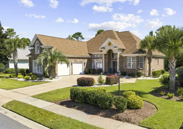 Photo 2 of Single family home for sale at 223 Welcome Dr, Myrtle Beach, SC 29579 | MLS# 2624289 | Listing updated on 2026-10-04