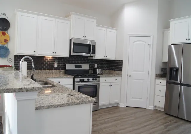 Photo 2 of Single family home for sale at 513 Antebellum Ln, Georgetown, SC 29440 | MLS# 2624309 | Listing updated on 2026-10-06