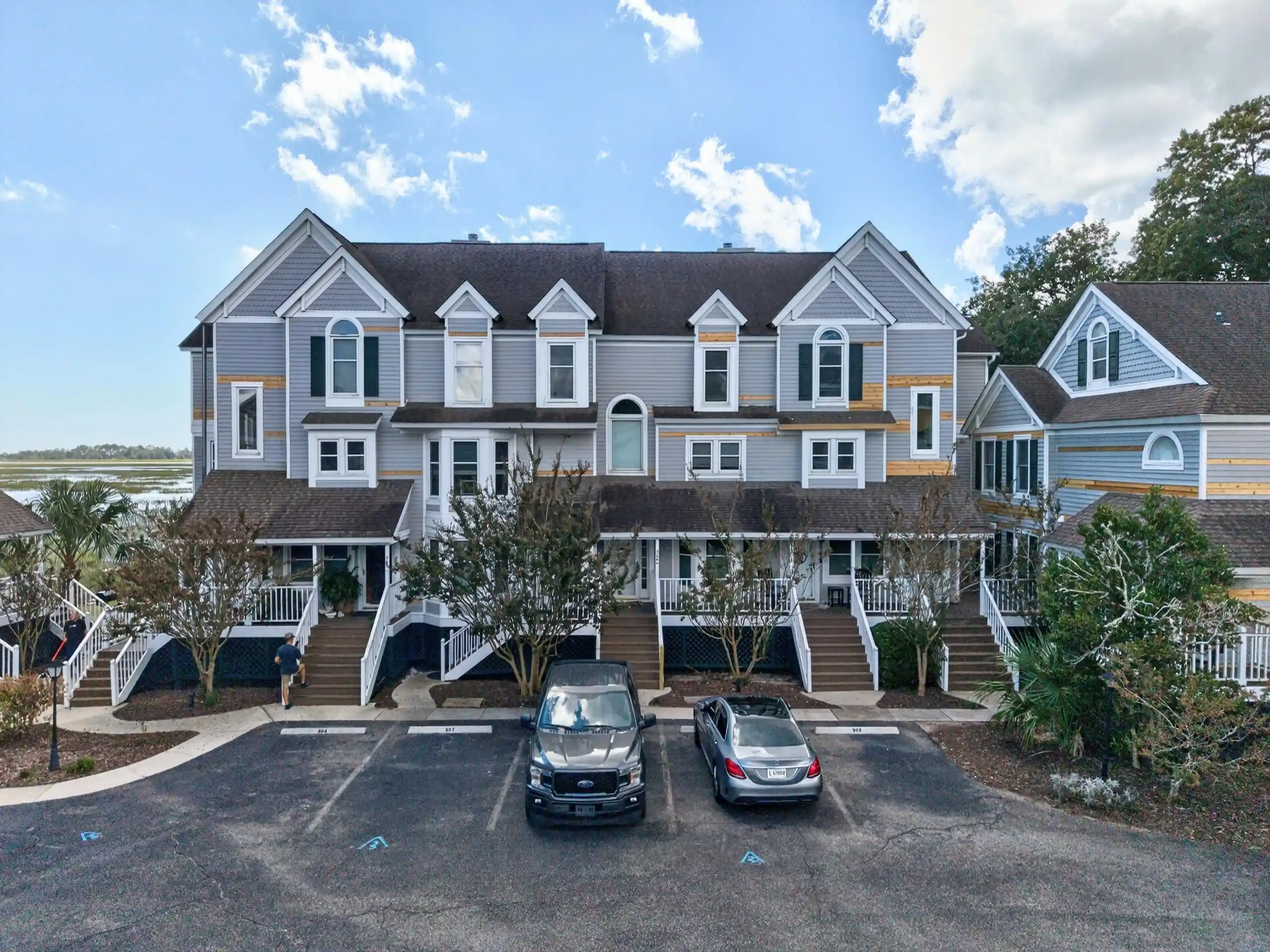 Listing Photo 1 - Condo for sale in 4999 Hwy 17 Business located at 4999 Hwy 17 Business, Murrells Inlet, SC 29576 - Unit #302