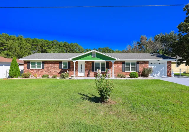 Photo 1 of Single family home for sale at 4625 Boxwood Dr, Myrtle Beach, SC 29588 | MLS# 2624442 | Listing updated on 2026-10-28