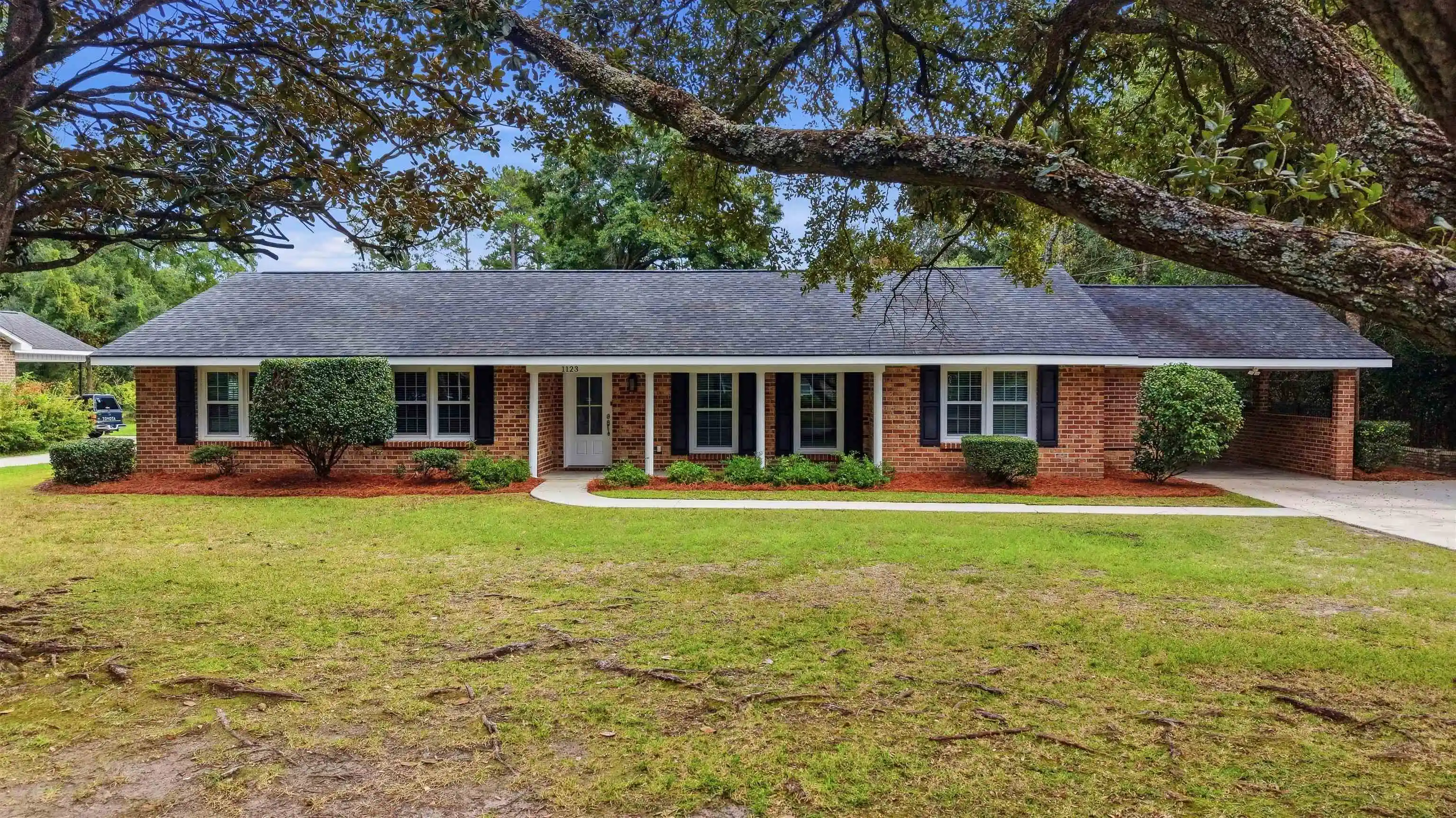 Photo 1 of Sale Pending at 1123 Cuttino St, Georgetown, SC 29440 | MLS# 2624514 | Listing updated on 2026-10-21