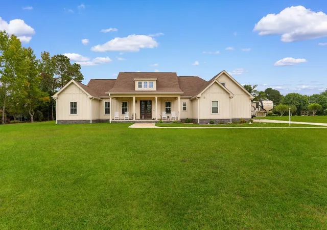 Photo 1 of Single family home for sale at 4077 Hagwood Cir, Conway, SC 29526 | MLS# 2624618 | Listing updated on 2026-10-07